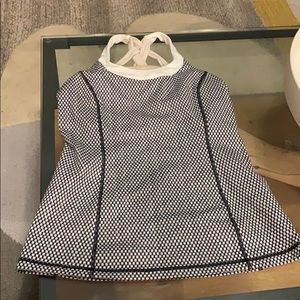 Lululemon tank top with built in bra size 8